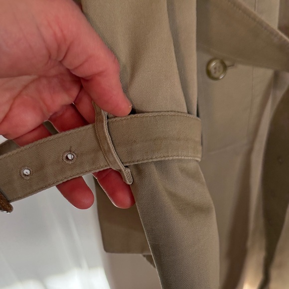 Burberry Tan Double Breasted Trench Coat - Picture 13 of 16